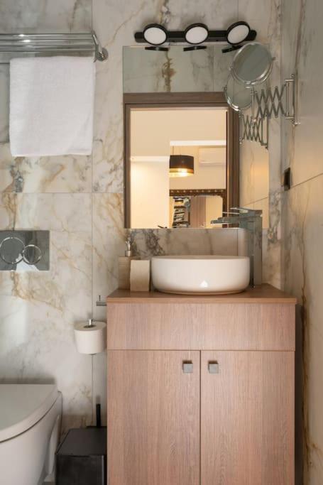 Dema Luxury Suites - Perikleous E6 Athen Exterior foto